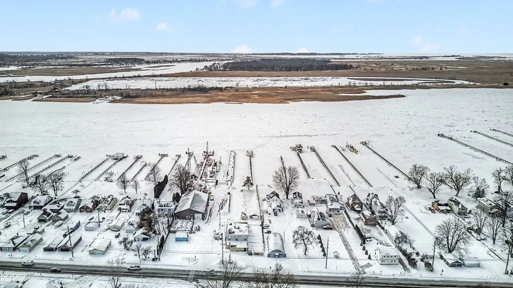 9724 Pearl Beach Boulevard Clay Township MI 48001