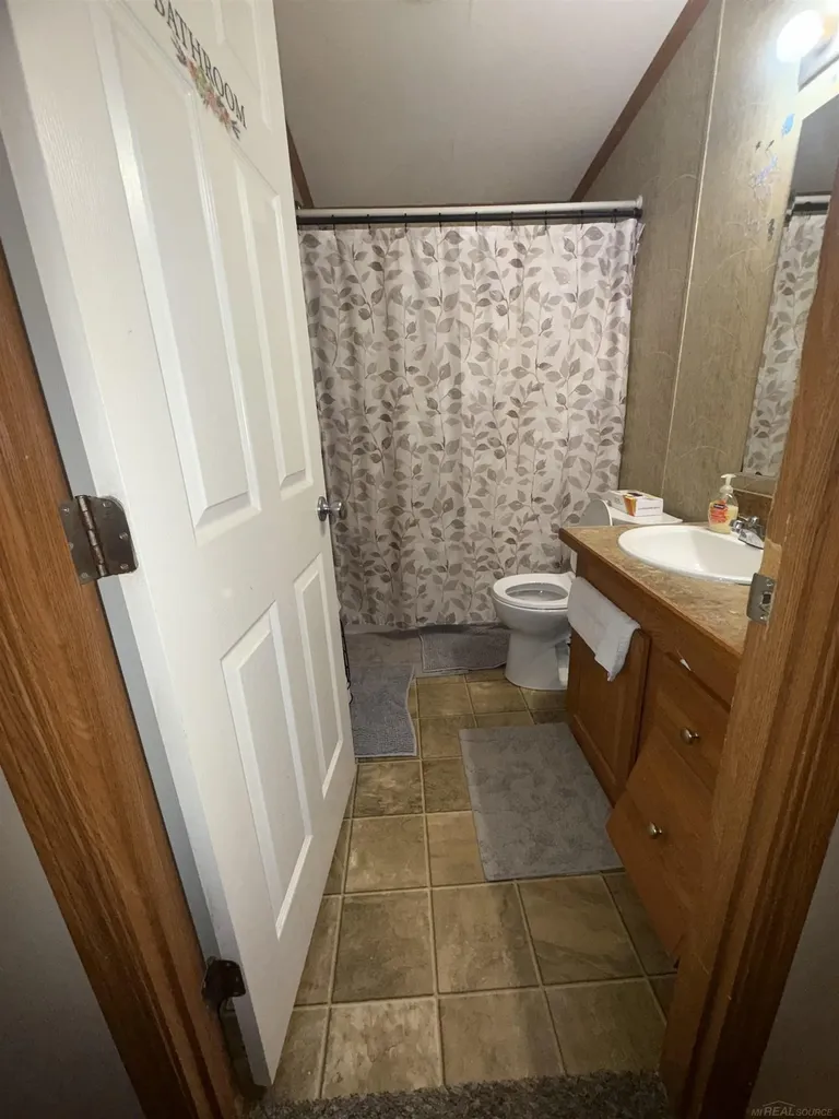 15359 Cartier Drive Clinton Charter Township MI 48038
