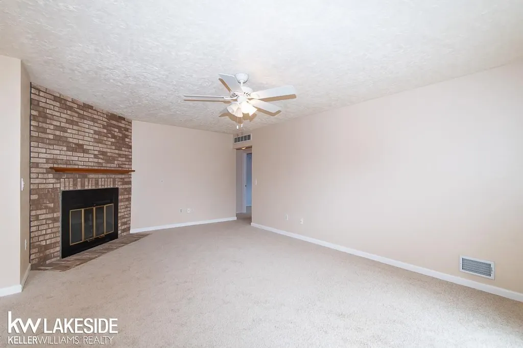 45297 Universal Court Shelby Charter Township MI 48317