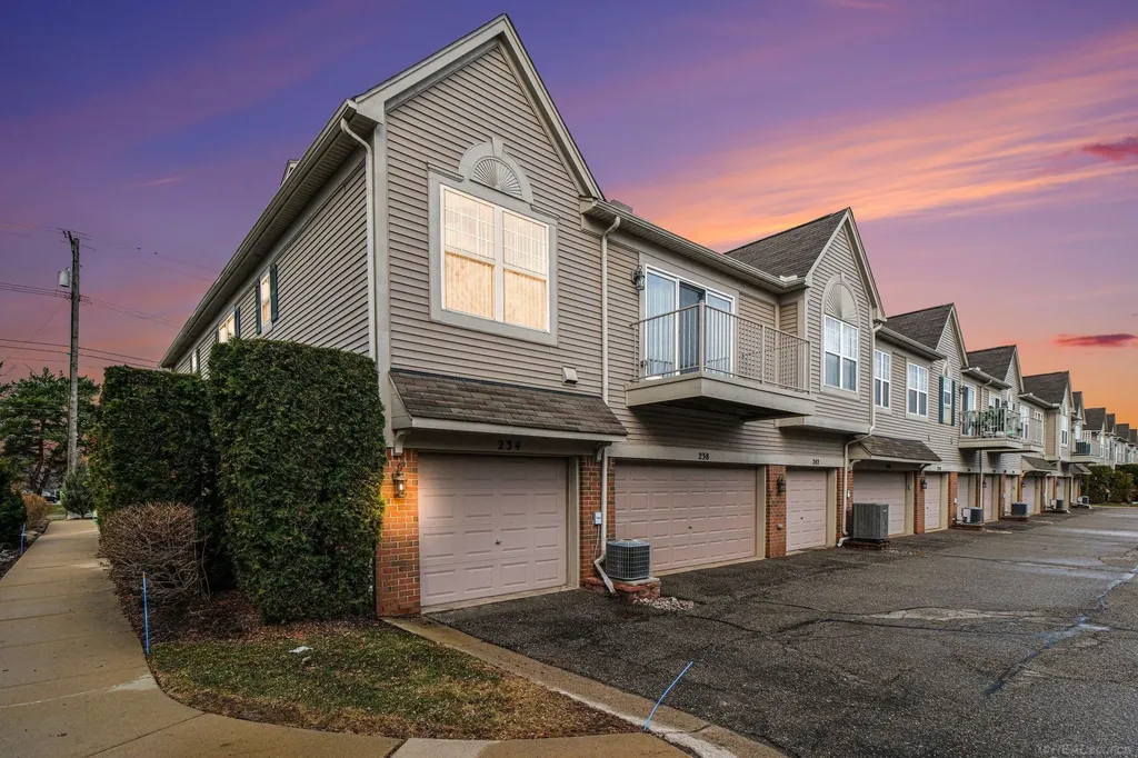 234 N Wixom Road Wixom City MI 48393