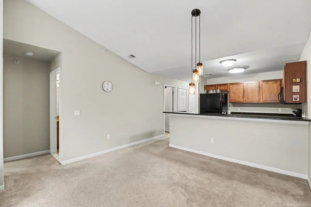 234 N Wixom Road Wixom City MI 48393
