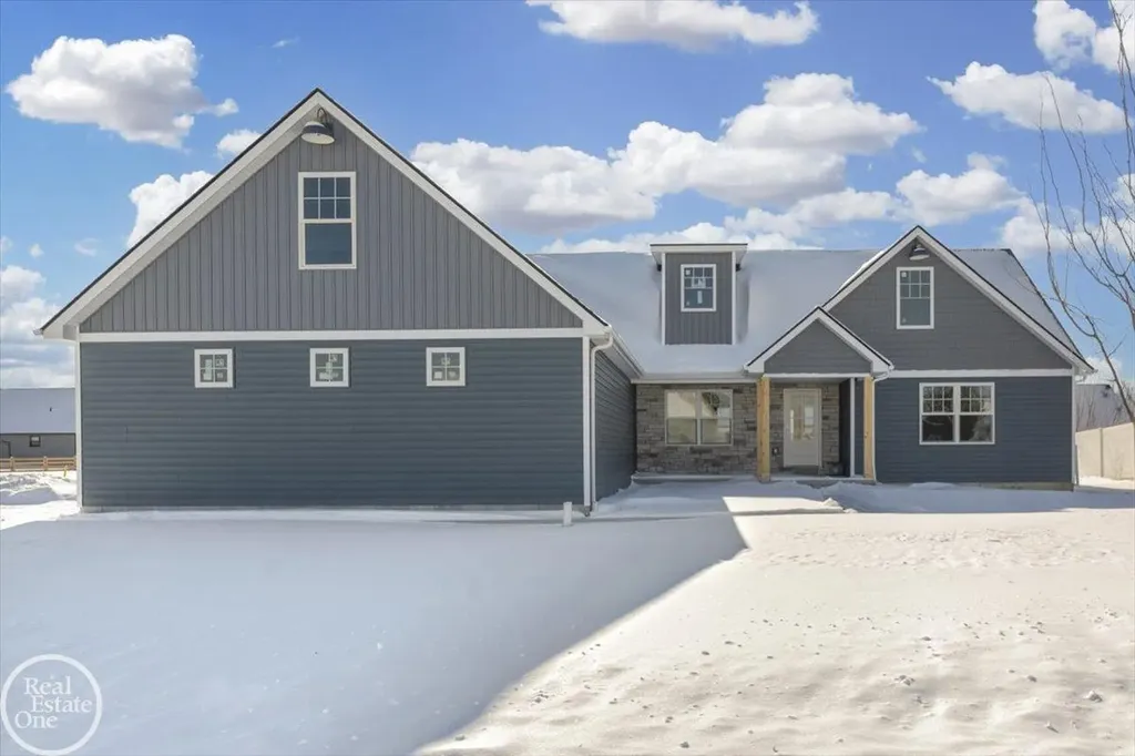 249 Shelldrake Lane St. Clair City MI 48079