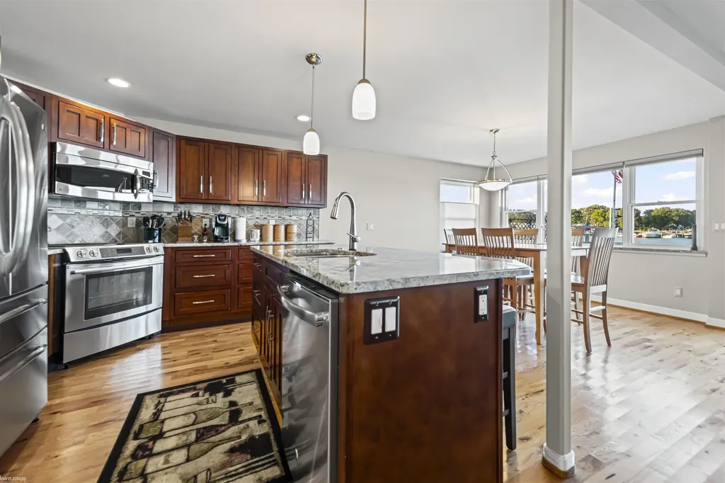 50740 Base Street New Baltimore City MI 48047