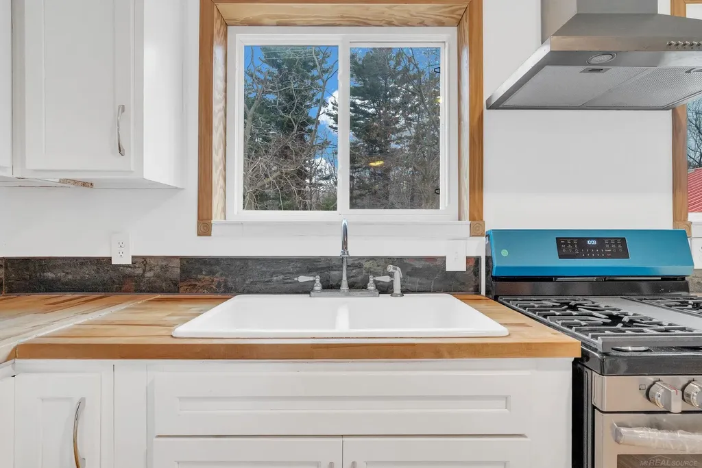 4358 Lakeshore Road Lexington Township MI 48450