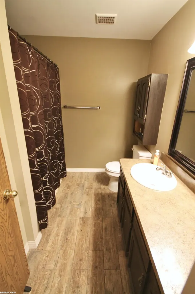 342 Fairgrove Street Romeo Village MI 48065