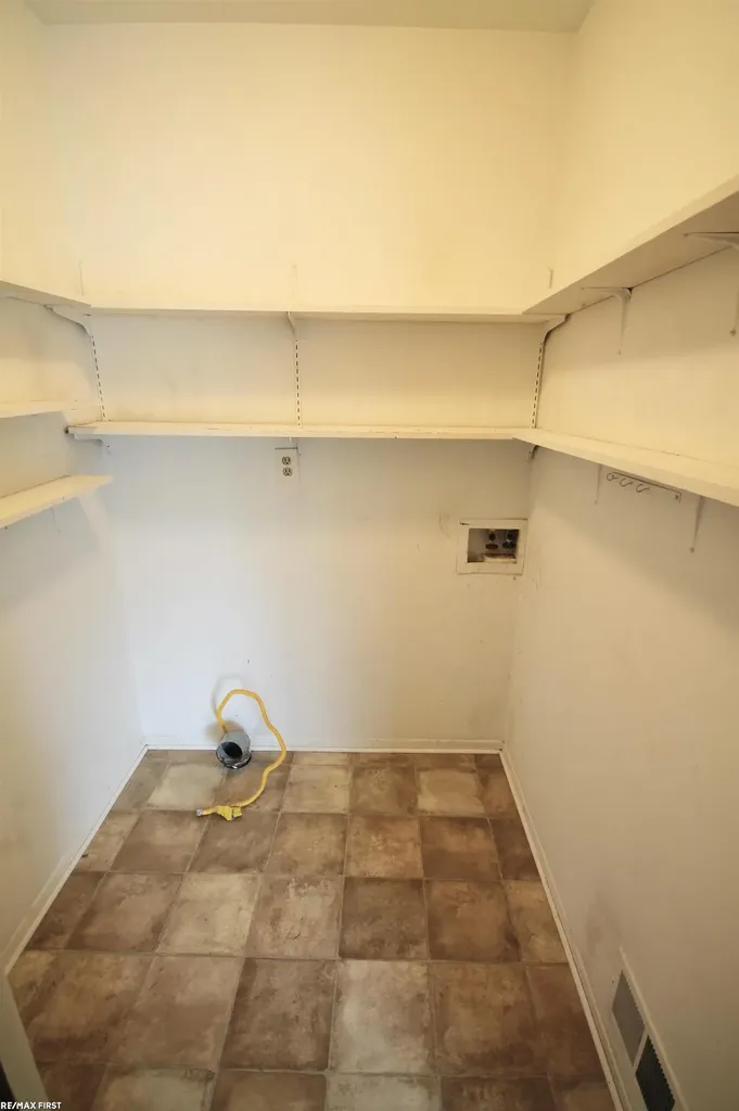 342 Fairgrove Street Romeo Village MI 48065