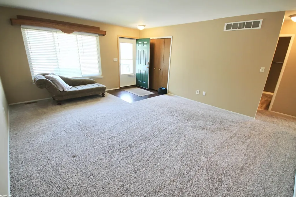 342 Fairgrove Street Romeo Village MI 48065