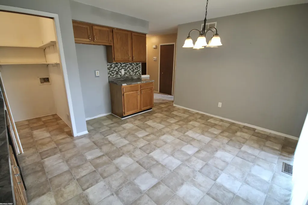 342 Fairgrove Street Romeo Village MI 48065