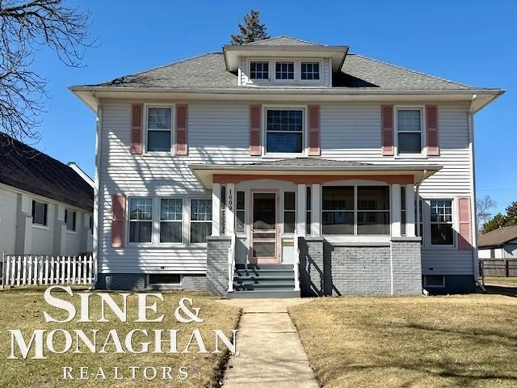 1609 Saint Clair River Drive Algonac City MI 48001