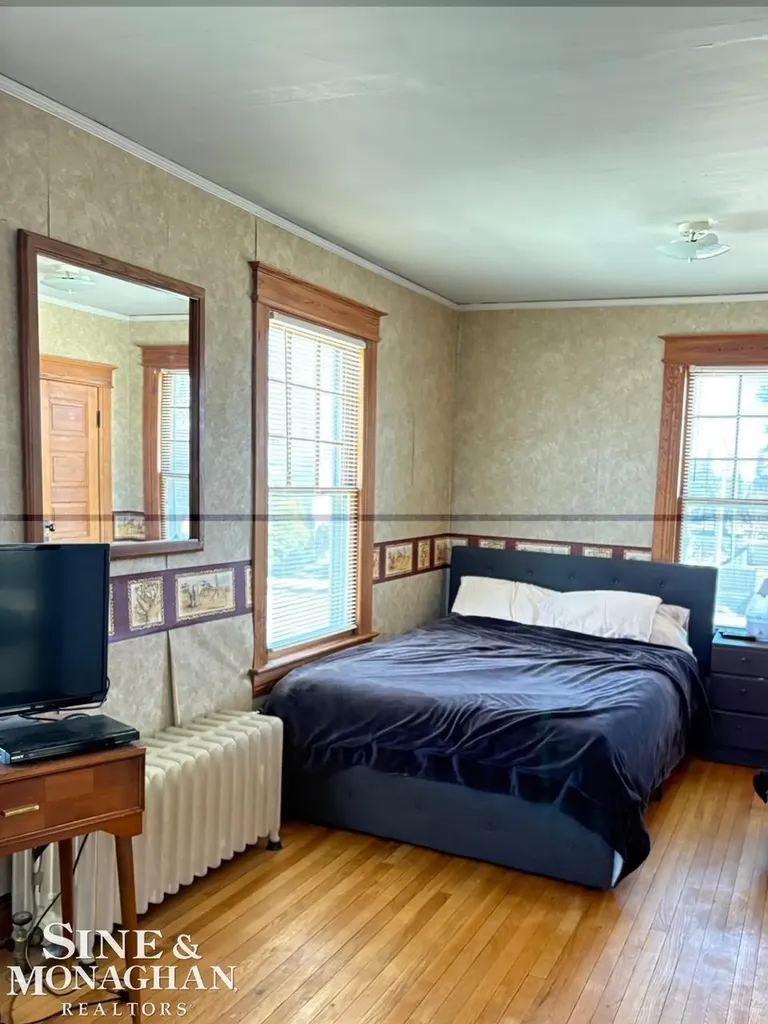 1609 Saint Clair River Drive Algonac City MI 48001