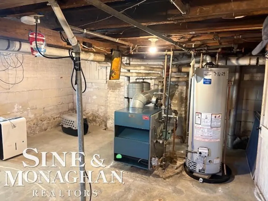 1609 Saint Clair River Drive Algonac City MI 48001