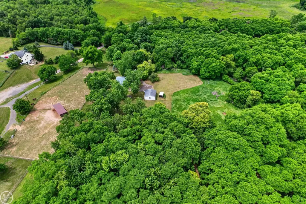 2601 Sharon Hollow Parcel A & B Road Sharon Township MI 49240