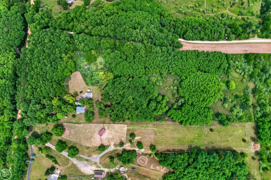 2601 Sharon Hollow Parcel A & B Road Sharon Township MI 49240
