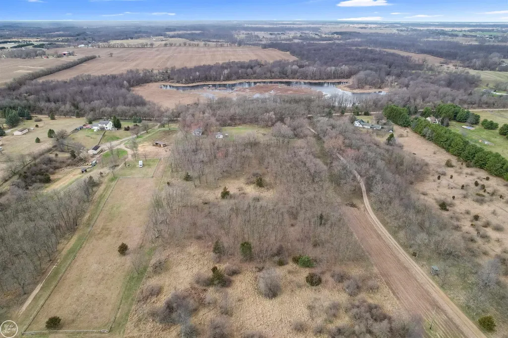 2601 Sharon Hollow Parcel A & B Road Sharon Township MI 49240
