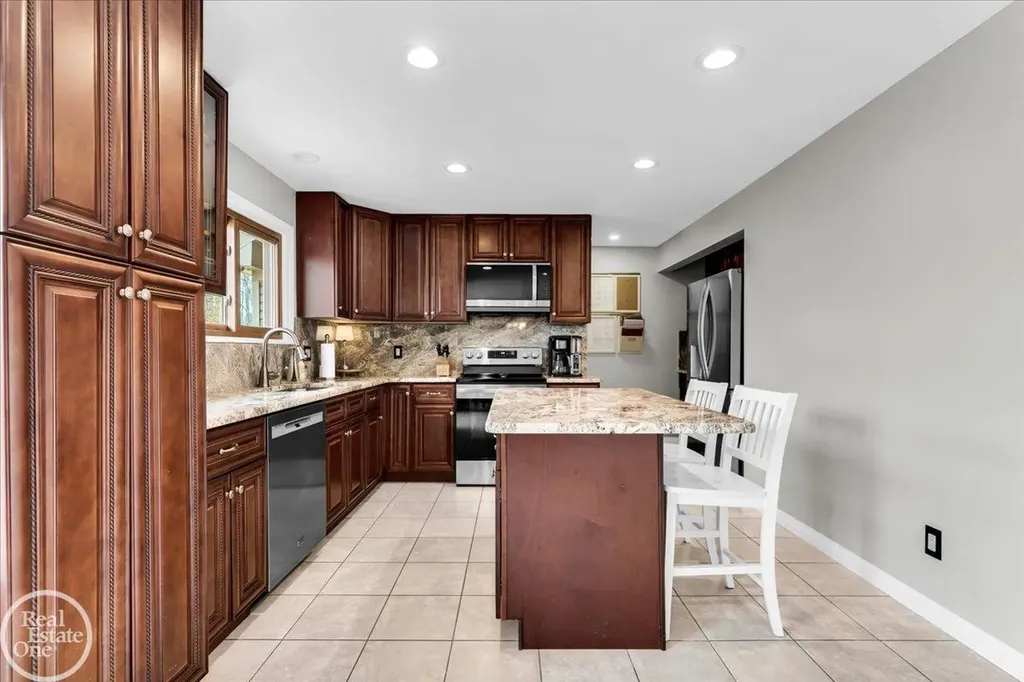 71650 Eldred Road Bruce Township MI 48065