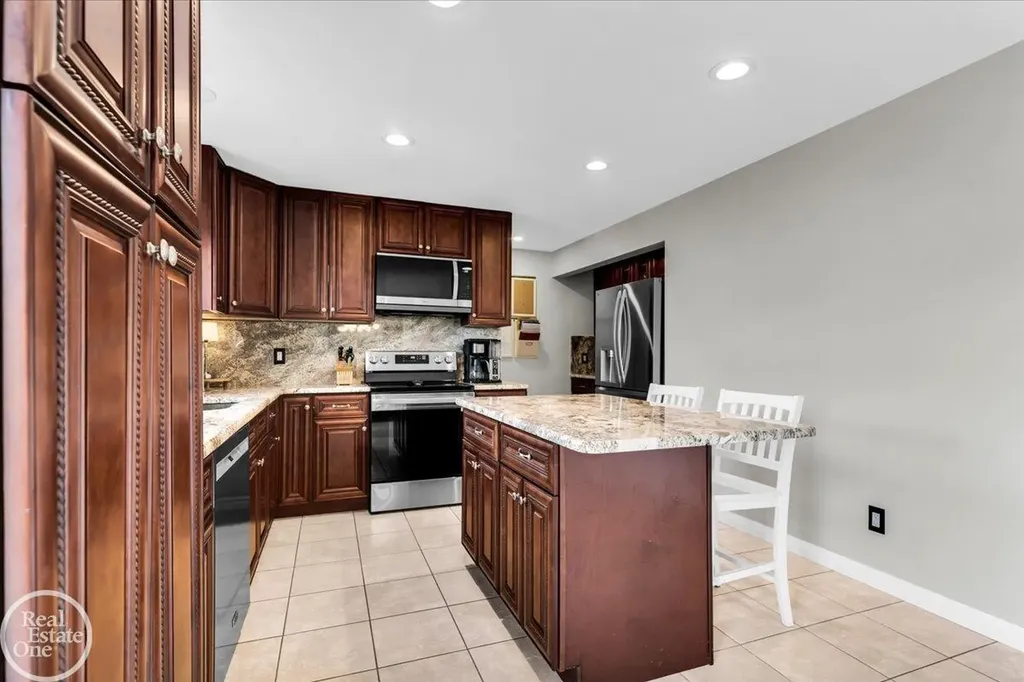 71650 Eldred Road Bruce Township MI 48065
