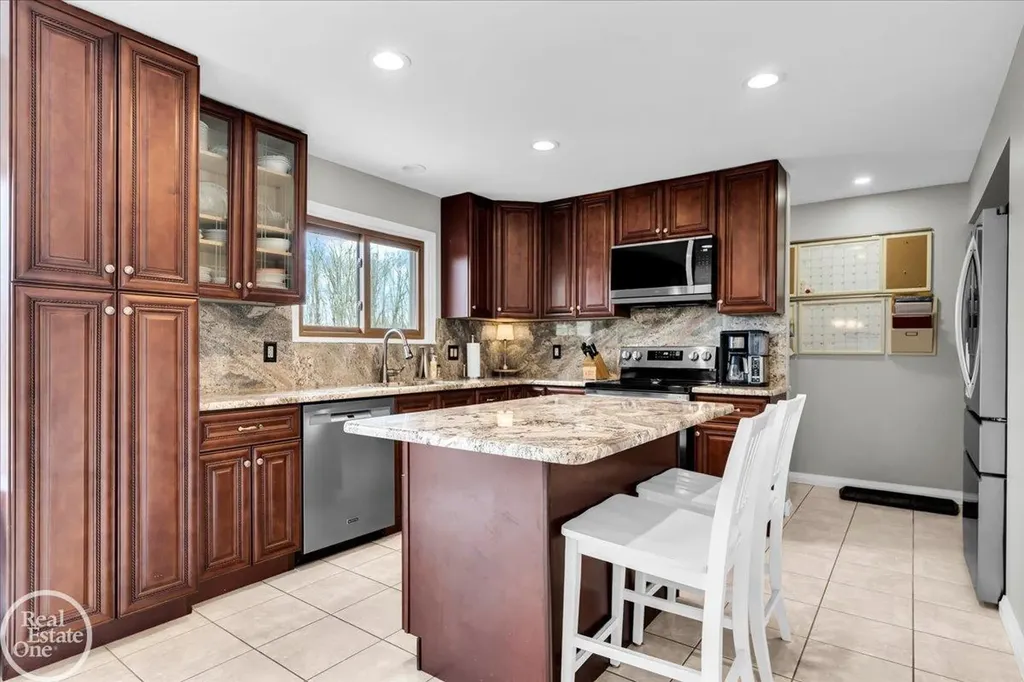 71650 Eldred Road Bruce Township MI 48065