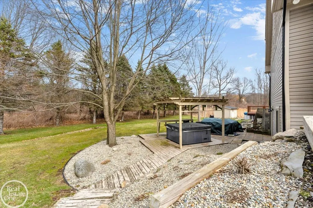71650 Eldred Road Bruce Township MI 48065