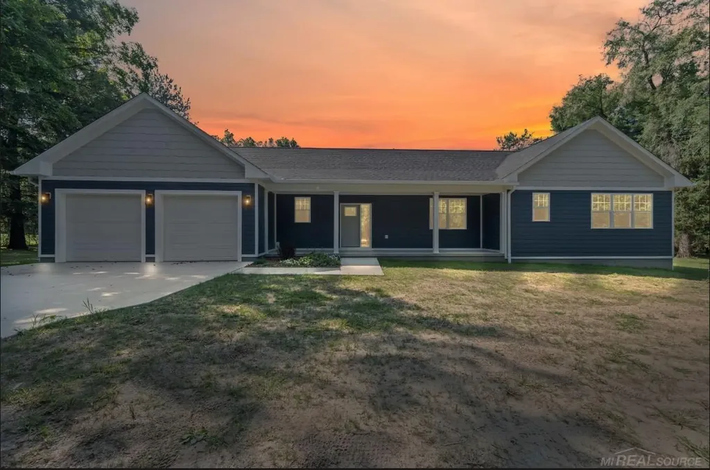 3200 Weidemann Drive Brandon Charter Township MI 48348