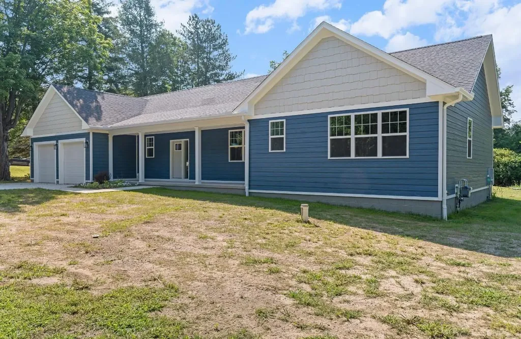 3200 Weidemann Drive Brandon Charter Township MI 48348
