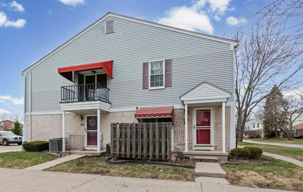 24704 Meadow Lane Harrison Charter Township MI 48045