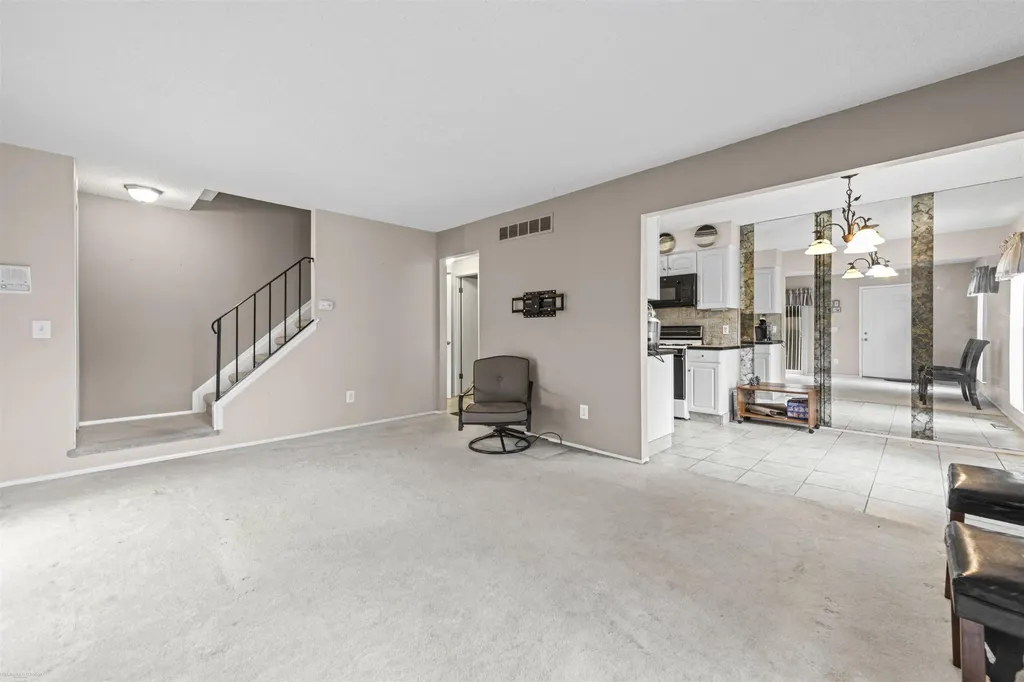 24704 Meadow Lane Harrison Charter Township MI 48045