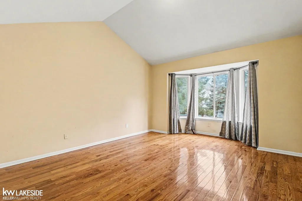 5823 Ortman Drive Sterling Heights City MI 48314