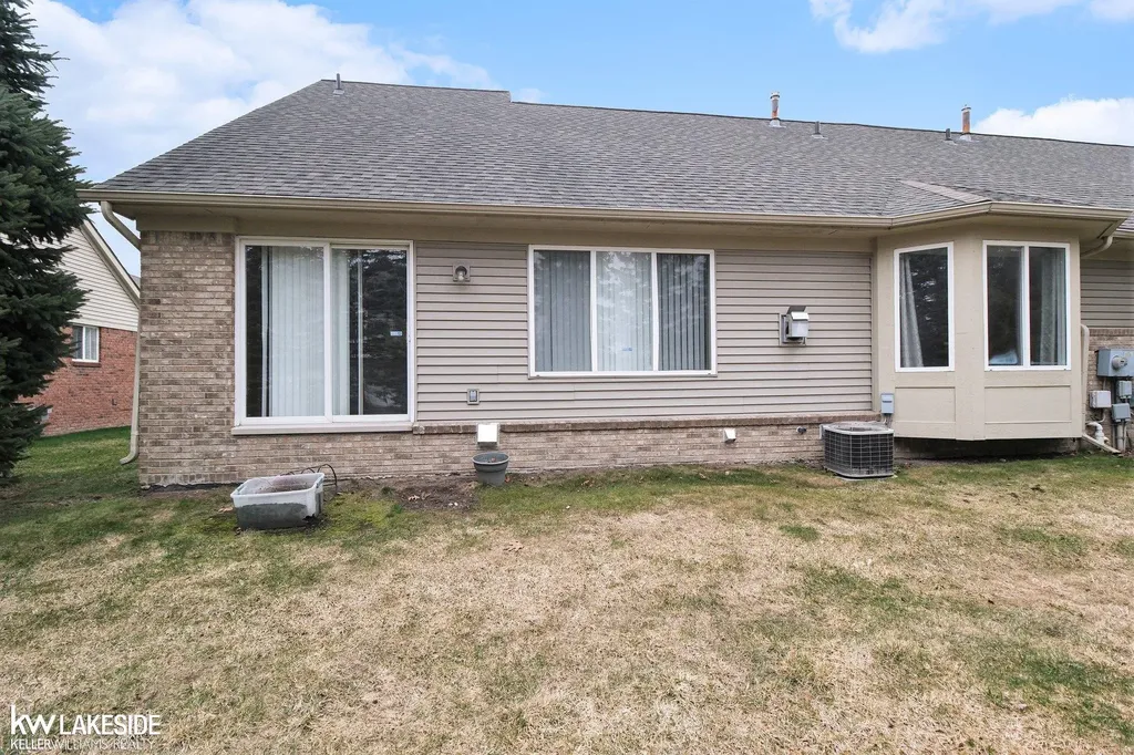 5823 Ortman Drive Sterling Heights City MI 48314