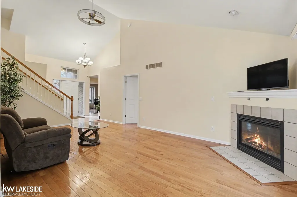5823 Ortman Drive Sterling Heights City MI 48314