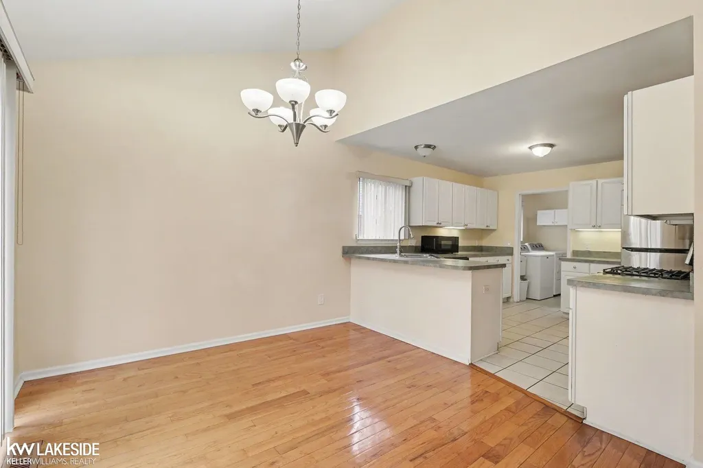 5823 Ortman Drive Sterling Heights City MI 48314
