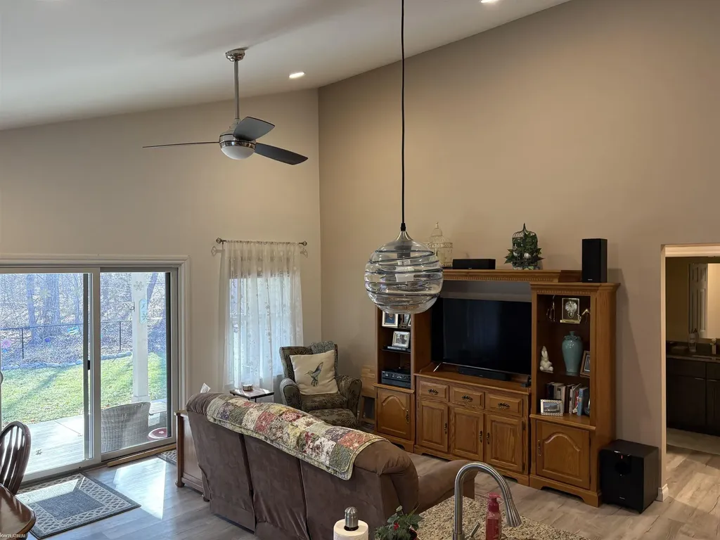 9309 Oakdale Street Clay Township MI 48001