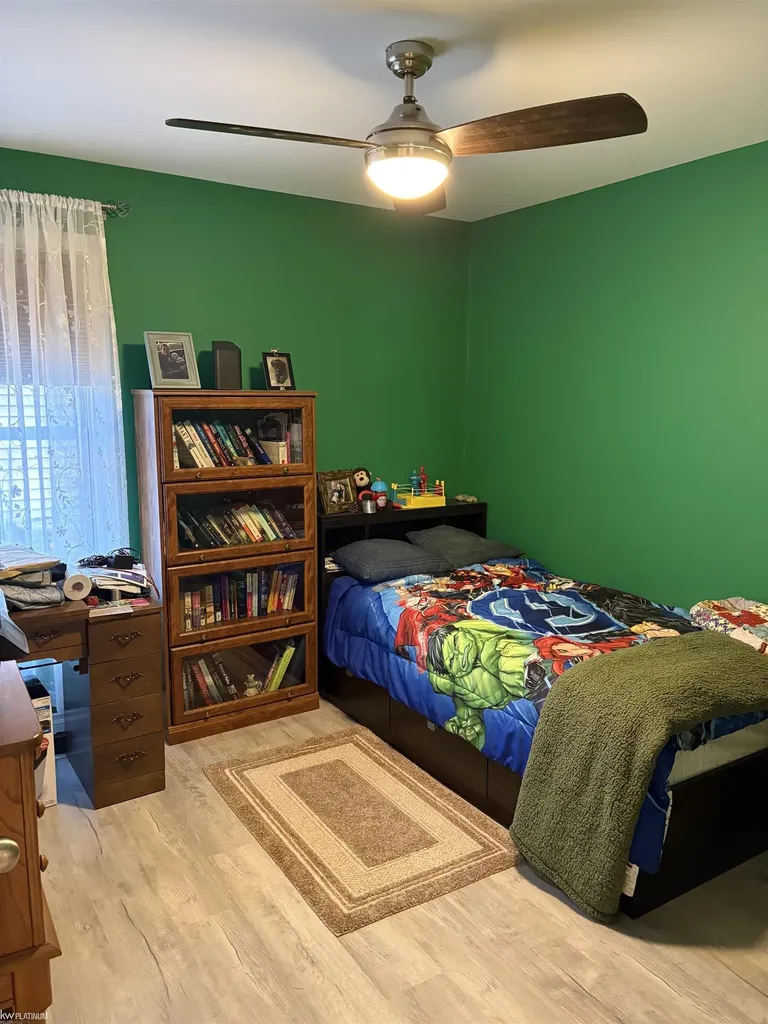 9309 Oakdale Street Clay Township MI 48001
