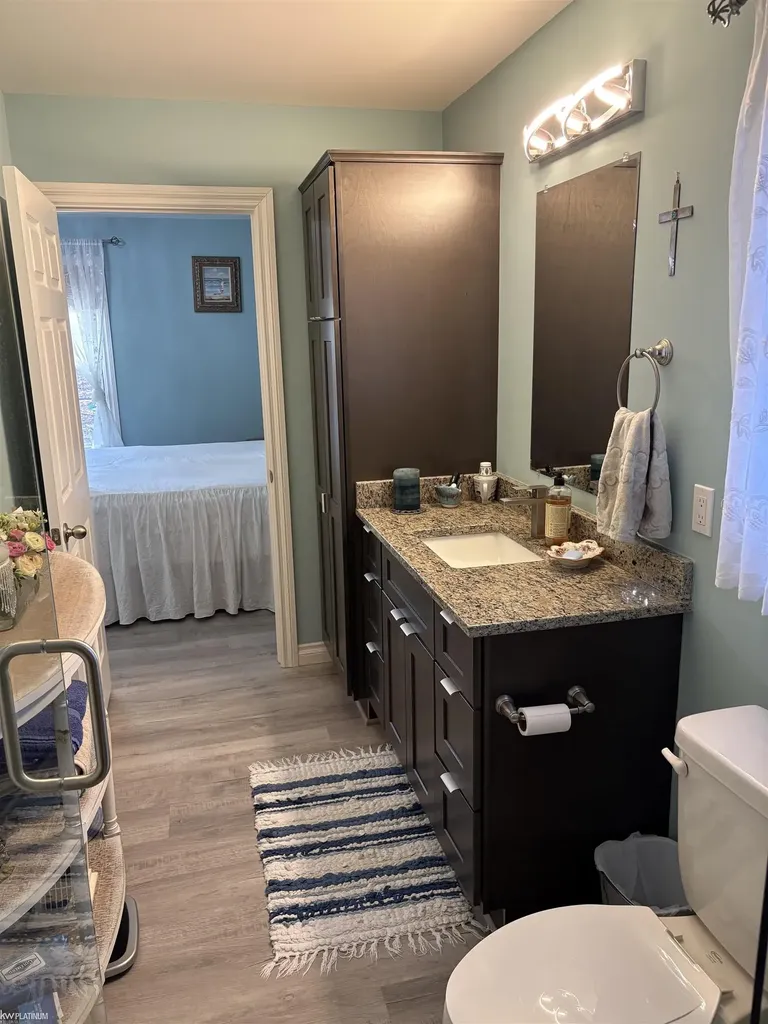 9309 Oakdale Street Clay Township MI 48001