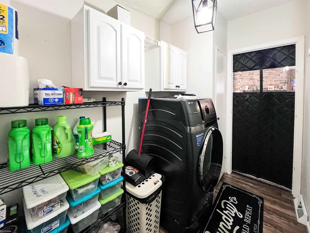 37130 Stone Way Lenox Township MI 48048