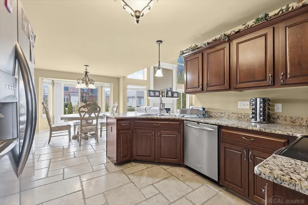 51381 Mauro Lane Macomb Township MI 48042