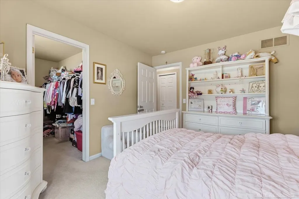 51381 Mauro Lane Macomb Township MI 48042