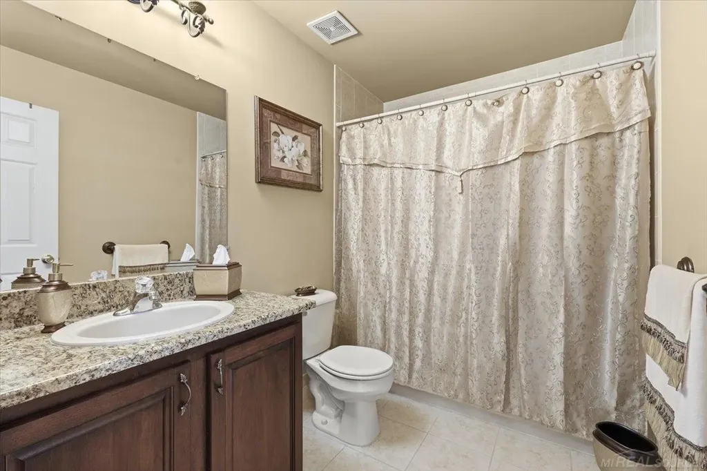 51381 Mauro Lane Macomb Township MI 48042