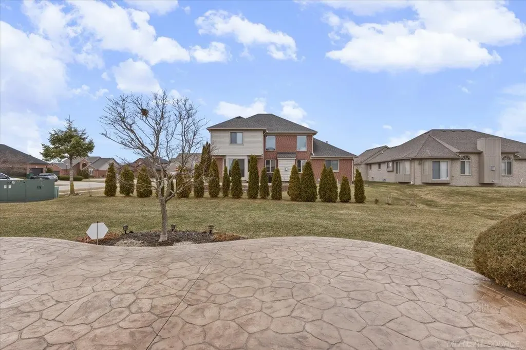 51381 Mauro Lane Macomb Township MI 48042