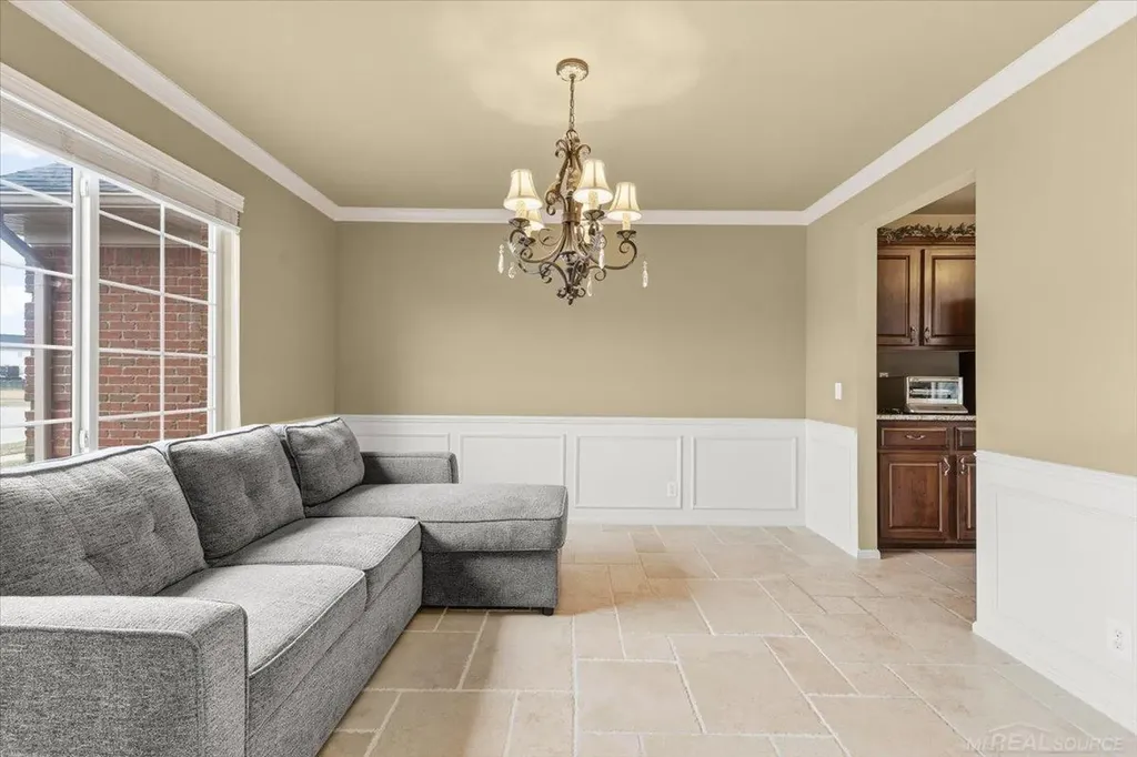 51381 Mauro Lane Macomb Township MI 48042