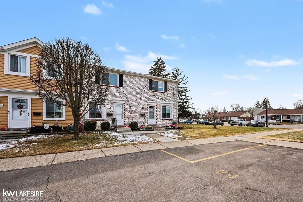 11518 Messmore Road Utica City MI 48317