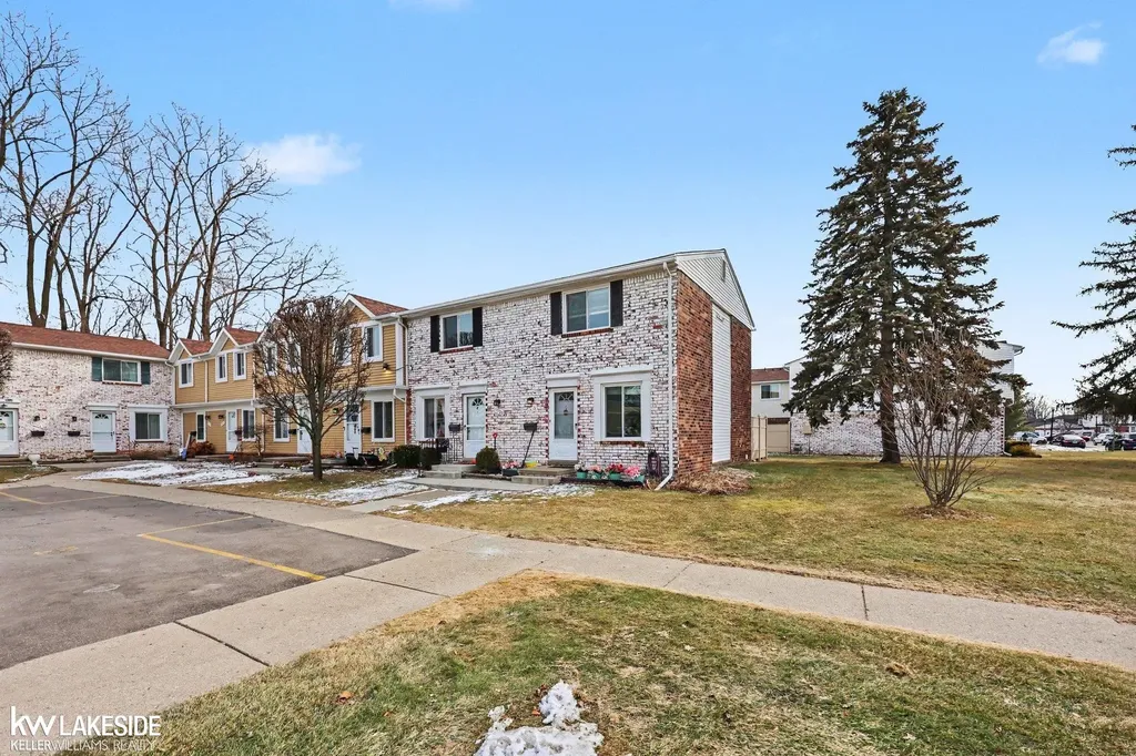 11518 Messmore Road Utica City MI 48317