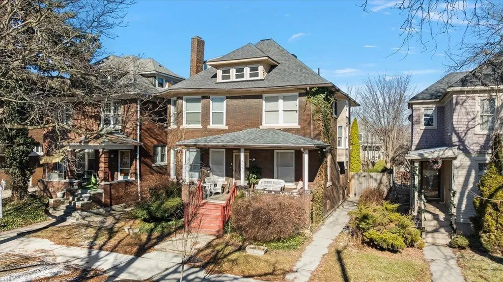 309 Melbourne Street Detroit City MI 48202