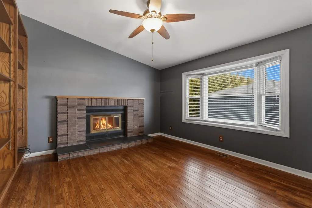 35568 Hamer Street New Baltimore City MI 48047