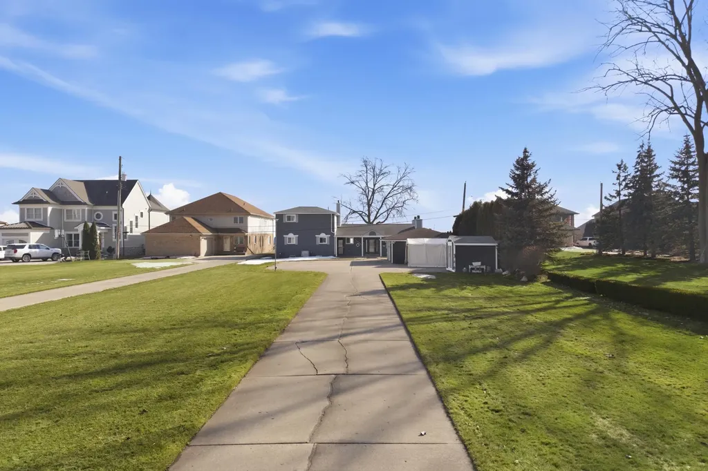 35568 Hamer Street New Baltimore City MI 48047