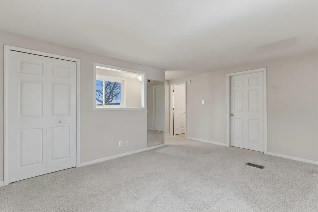 35568 Hamer Street New Baltimore City MI 48047