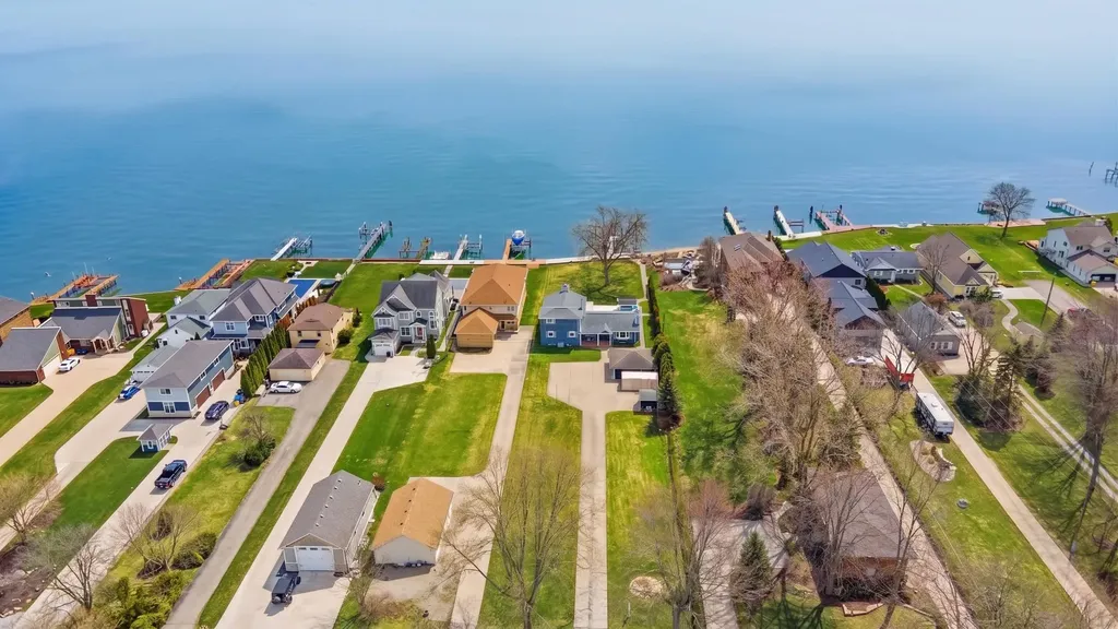 35568 Hamer Street New Baltimore City MI 48047