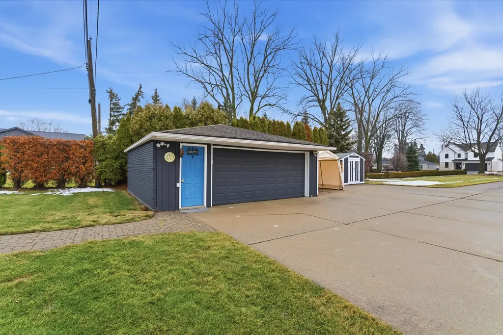 35568 Hamer Street New Baltimore City MI 48047