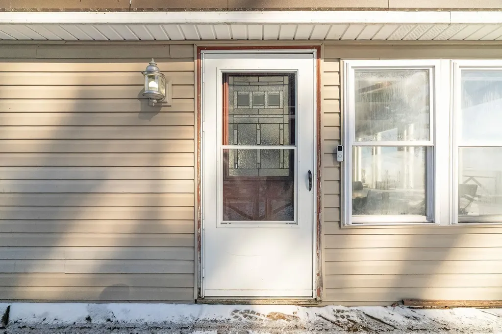 8723 Lakeshore Road Worth Township MI 48450