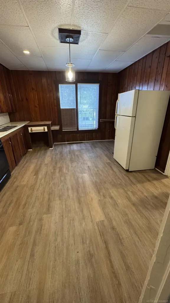 59 E Burdick Street Oxford Charter Township MI 48371