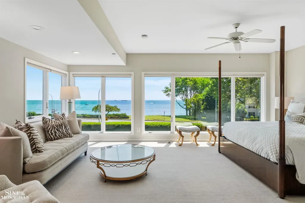 89 Lake Shore Road Grosse Pointe Farms City MI 48236
